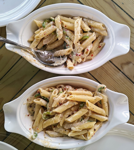 Food & Drinks 4, New Rock Cottage, Kullu