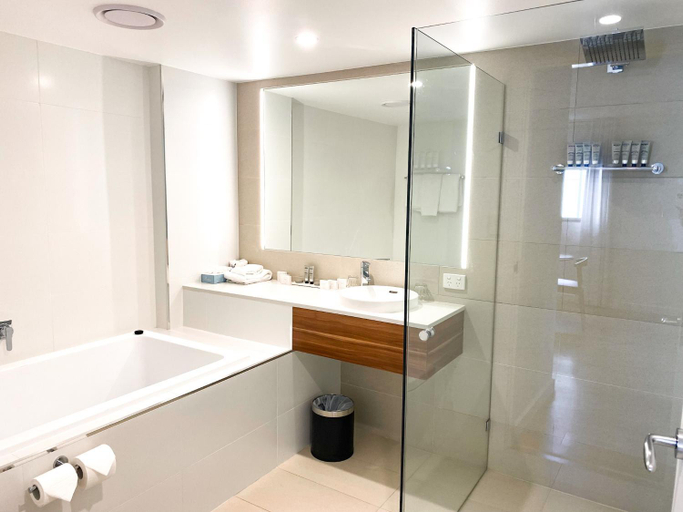Bathroom 4, Comfort Inn Gemini, Griffith