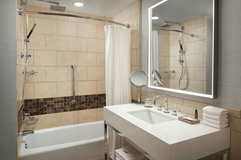 Bathroom 5, The Westin Richmond, Henrico