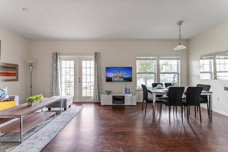 Room 1, New 4bdr House Near Disney 8979, Osceola