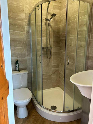 Bathroom 5, Bridge Of Cally Hotel, Perthshire and Kinross