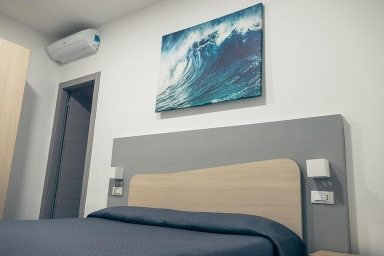 Bedroom 3, BluMarine Appartaments, Cosenza