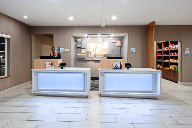Public Area, Holiday Inn Express & Suites TULARE by IHG, Tulare