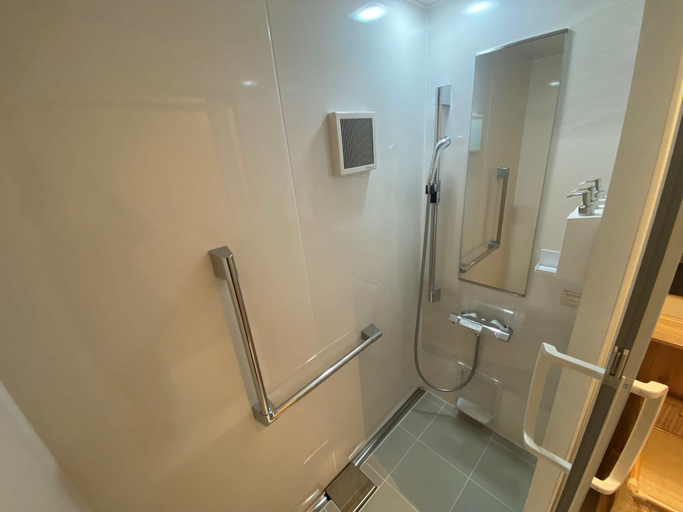 Bathroom 4, Yusenso, Kasama