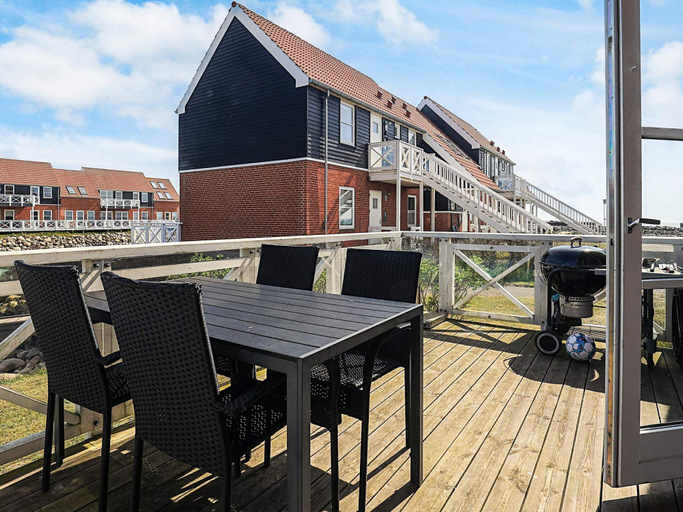 Others 5, 4 Person Holiday Home in Borre, Vordingborg