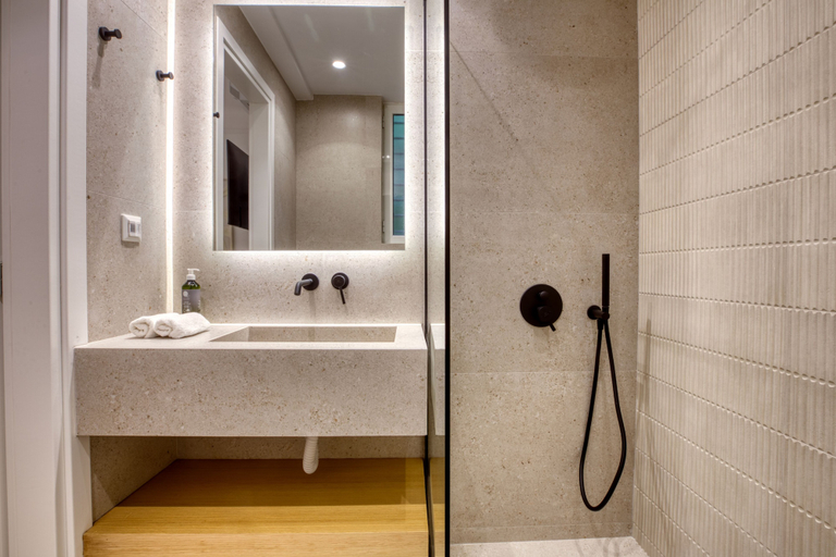 Bathroom 3, Whitewood Residence, Attica