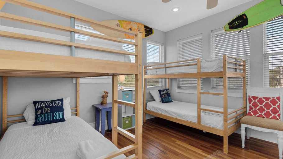Bedroom 2, Private Pool, Minutes to the Gulf - Pet Friendly + 5 Bikes: Sleeps 12, Walton