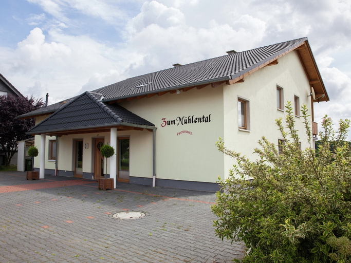 Exterior 5, Lovely Apartment in Morz With Garden & Balcony, Rhein-Hunsrück-Kreis