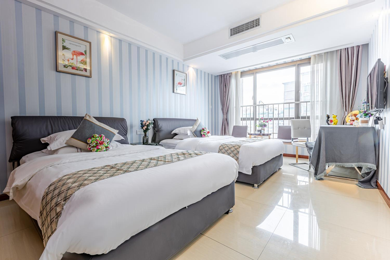 Bedroom 18
