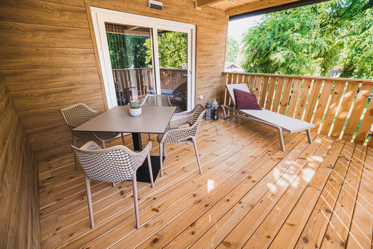 Others 5, Thermal Canopy Tree House With Riviera Tickets, Brežice