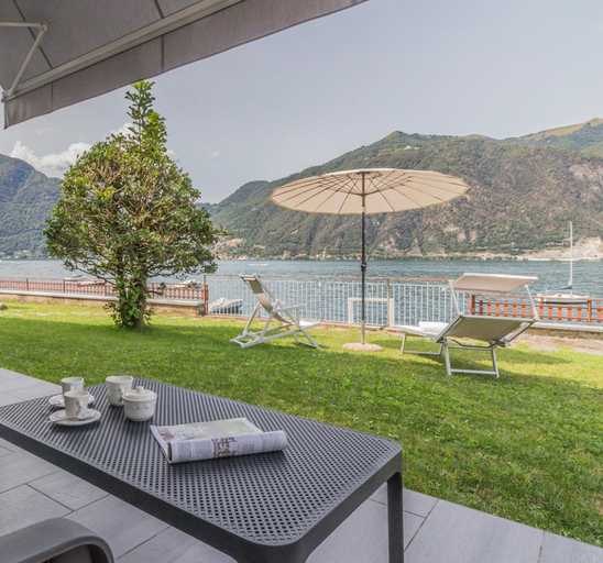 Room 2, Ninfea Apartments by Wonderful Italy - Fern, Como