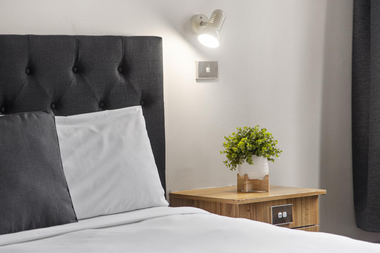 Bedroom 14