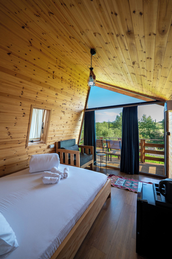 Bedroom 3, Mesopotam Agrotourism Resort, Delvinës