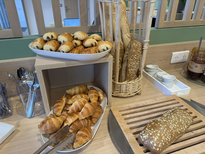 Food & Drinks 5, Brit Hotel Confort Carhaix, Finistère