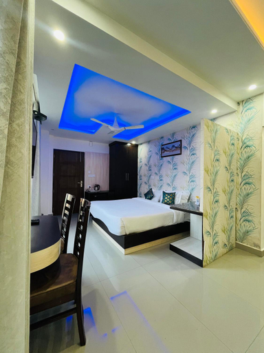 Bedroom 3, Aliza Inn And Suites, Kangra