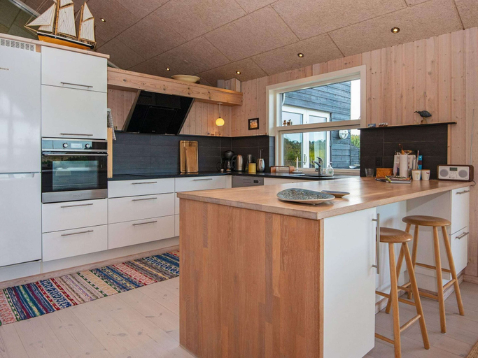Others 4, 5 Star Holiday Home in Glesborg, Norddjurs