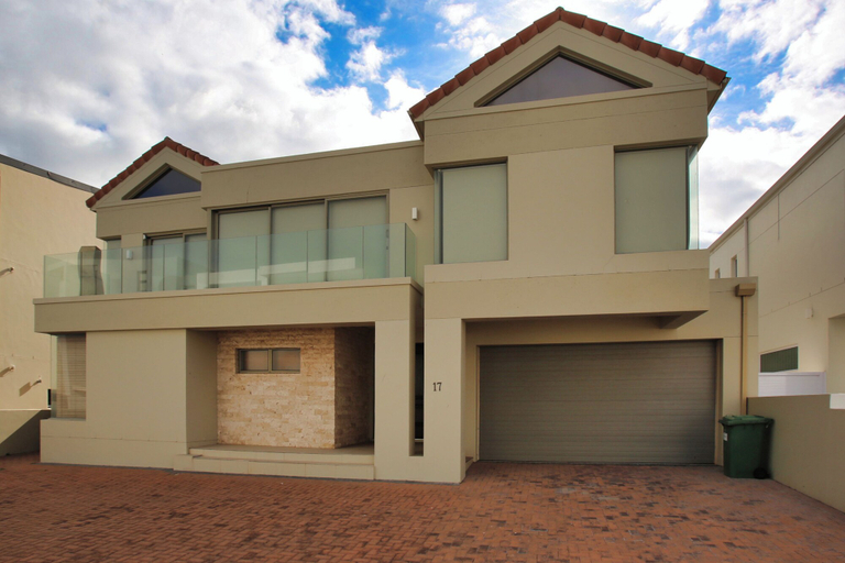 Exterior & Views 2, Bella Calypso, Langebaan, 8-sleeper, West Coast