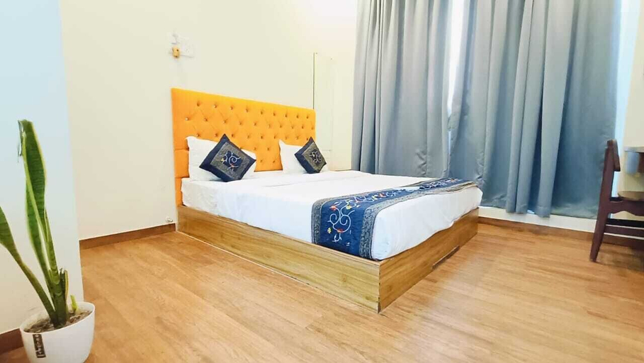 Bedroom 3, Hotel Free Dom-Nesco Exhibition, Mumbai Suburban