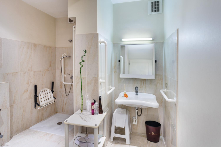 Bathroom 20