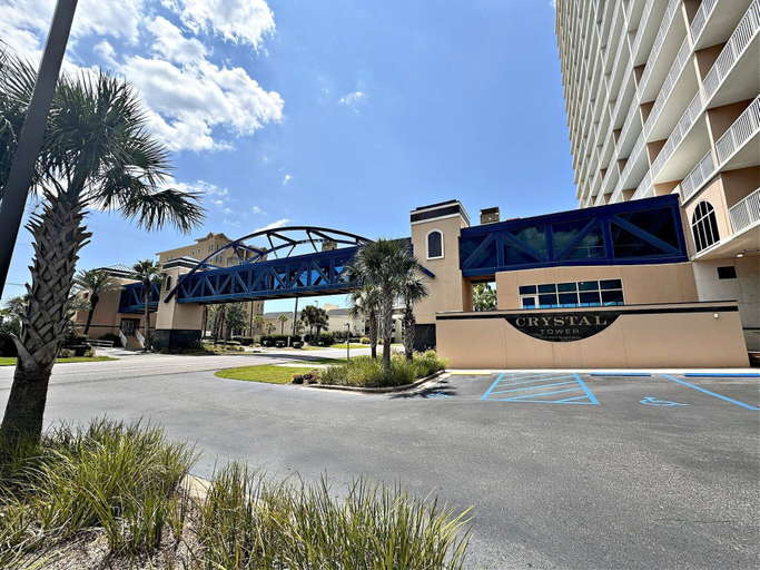 Exterior & Views 2, Crystal Tower 702, Baldwin