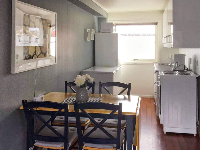 Others 5, 6 Person Holiday Home in Austrheim, Austrheim