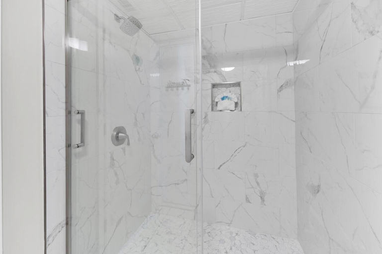 Bathroom 4, Edgewater Golf Villa 3308, Bay