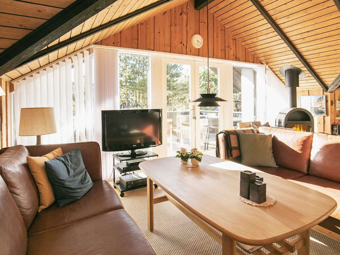 Others 3, 6 Person Holiday Home in Saltum, Jammerbugt