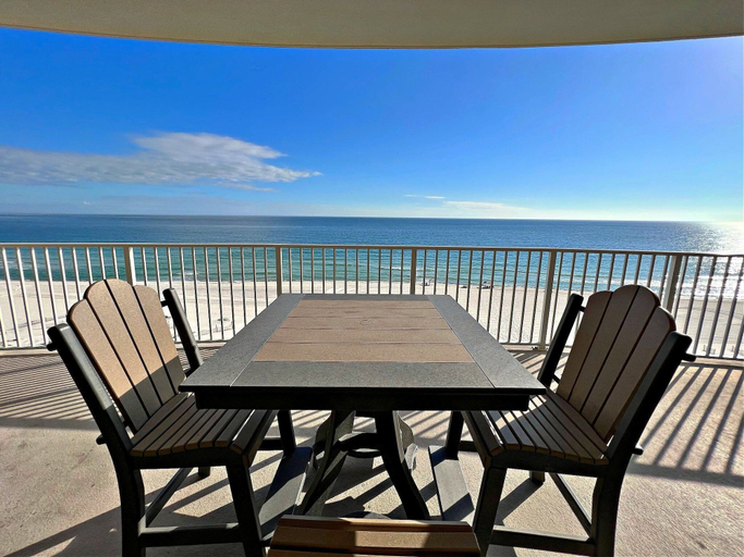 Others 4, Regency Isle 703, Escambia