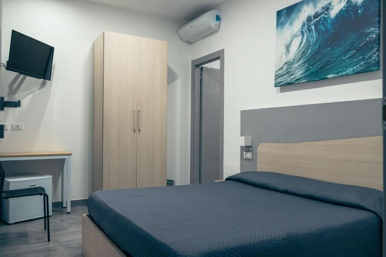 Bedroom 4, BluMarine Appartaments, Cosenza
