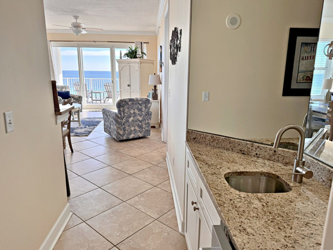Others 4, Regency Isle 501, Escambia