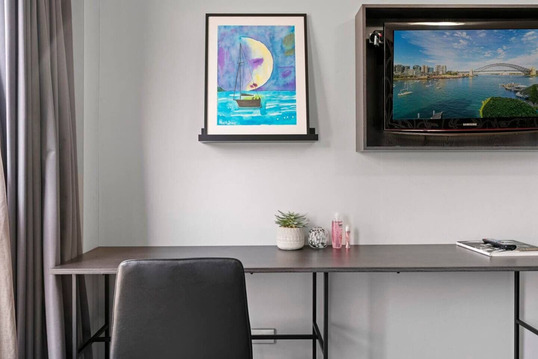 Others 4, Kozyguru | Haymarket | Studio Apartments On George St, Sydney