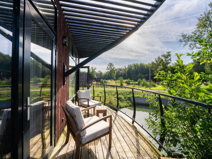 Balcony 3, Lakeside Luxury Mansion, Hainaut