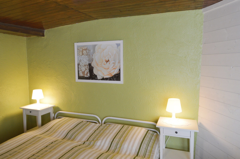 Bedroom 2, Charming Cottage Near Lake, Liège