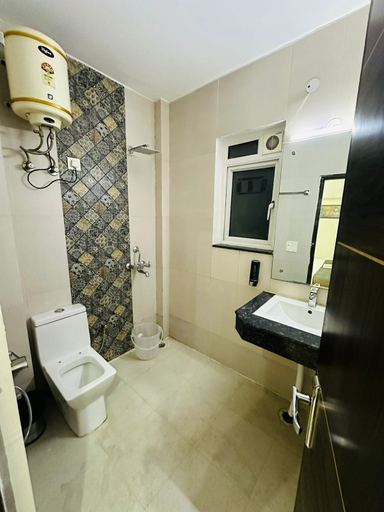 Bathroom, V Rooms, Gurgaon