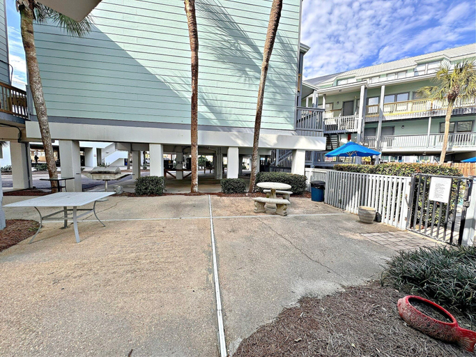 Exterior & Views 2, Ocean Reef 504, Baldwin