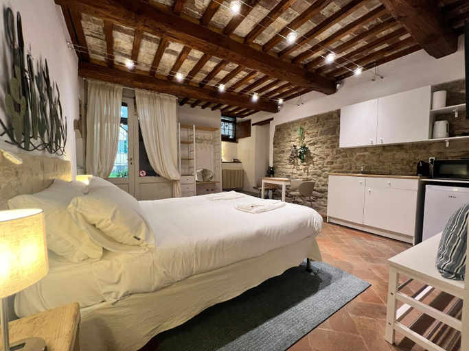 Others 5, Vicolo della Scala Rooms, Arezzo