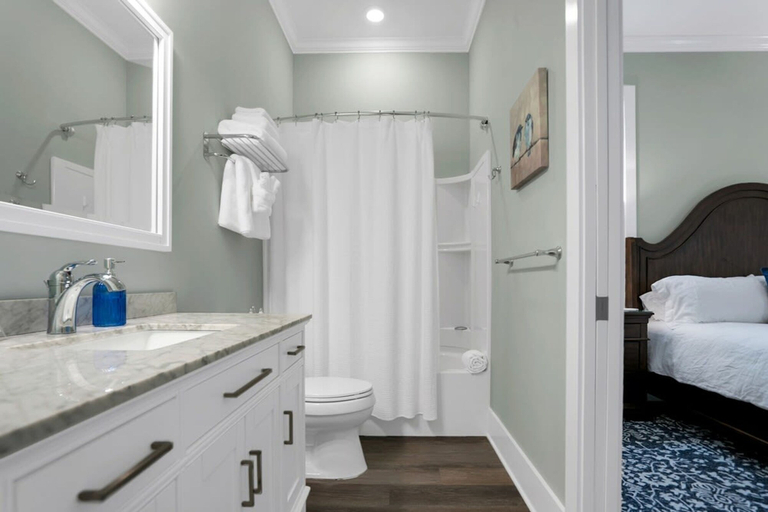 Room 5, Downtown St Augustine Steps to Ice Plant Upscale, Saint Johns