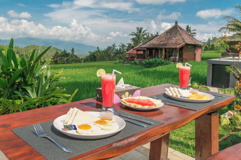Food & Drinks, Villa Sande, Buleleng