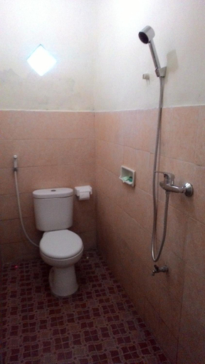 Bathroom 4, Griya Bun Sari, Badung