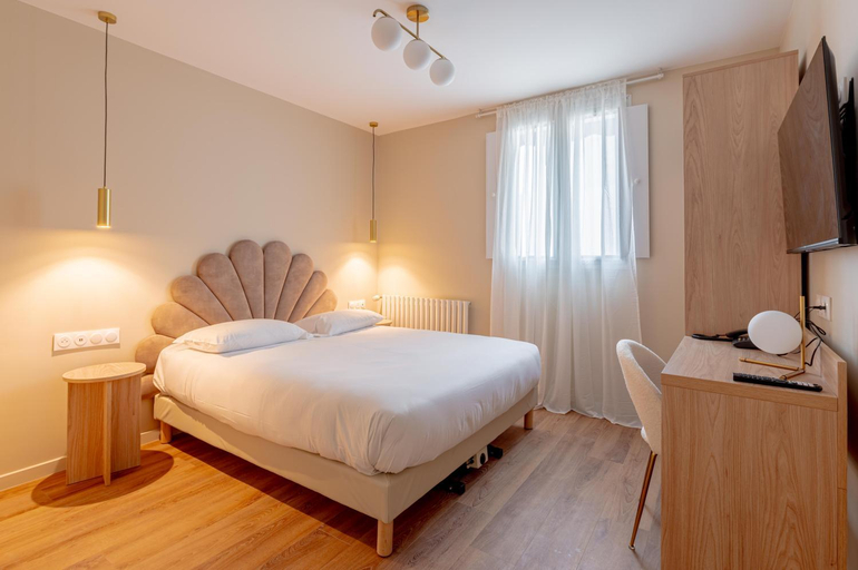 Bedroom 3, Grand Hotel Senia, Val-de-Marne