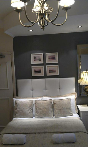 Bedroom 2, Piccolino Hotel, London