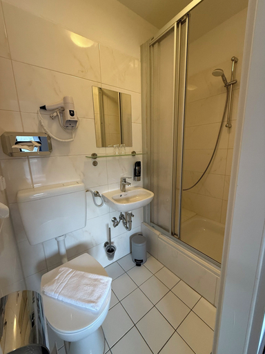 Bathroom 5, Hotel Annablick, Märkisch-Oderland