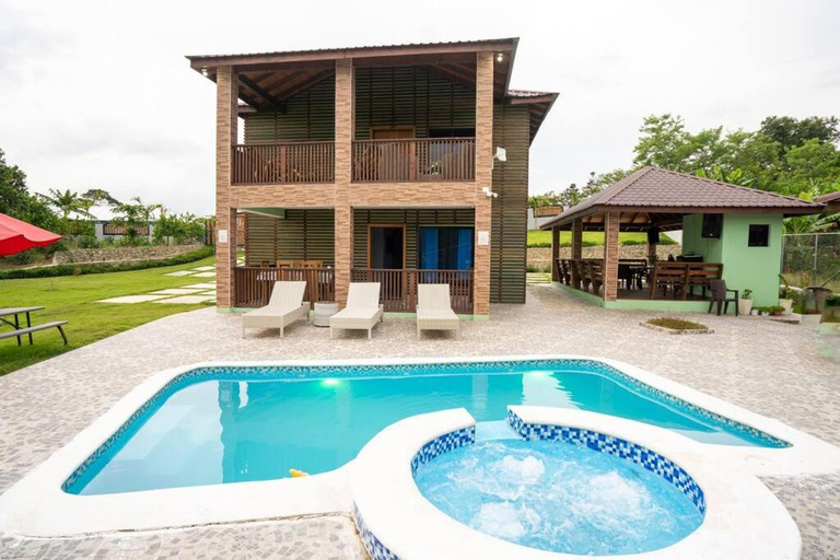 Others 5, The American Dream, Jarabacoa