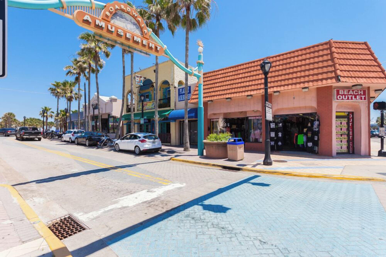 Exterior & Views 2, Shores Club by Distinctive Beach Rentals, Volusia