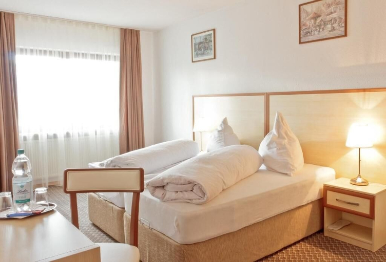 Bedroom 4, Hotel Ganita, Lörrach