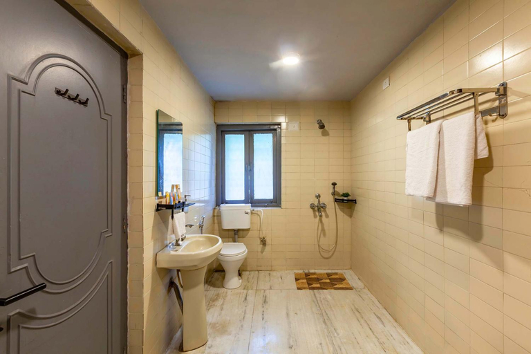 Bathroom, StayVista at Grey Mosaics, Palghar