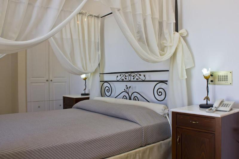 Bedroom 3, Epavlis Hotel & Spa, South Aegean