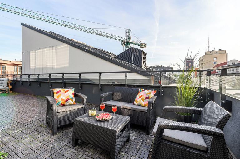 Others 3, Lumina 3-room apart with large terrace, Warsaw