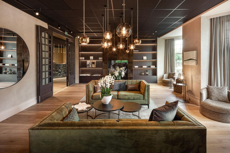 Others 5, Hotel Britannia, West-Vlaanderen
