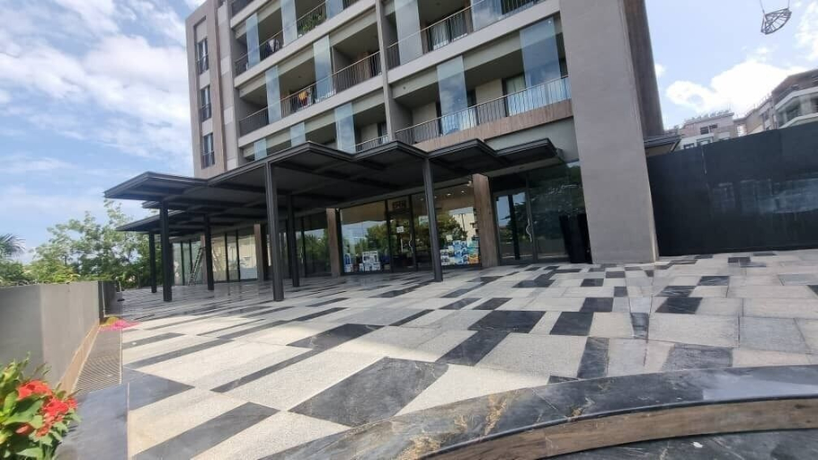 Exterior & Views, The Diamond inCity Luxury Suites by Cozy, Accra